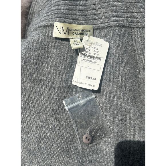 Neiman Marcus Cashmere Gray Cardigan Fox fur women's size Medium NWT - Picture 11 of 11